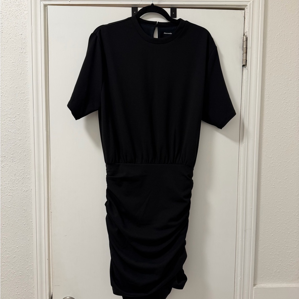 Black Ruched Mini Dress - Picture 2 of 4